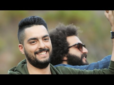شاهد حسن الشافعي من صانع الأغنية إلى نجمها