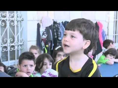 شاهد الفلسطيني يوسف دوفش أصغر لاعب تنس طاولة في العالم