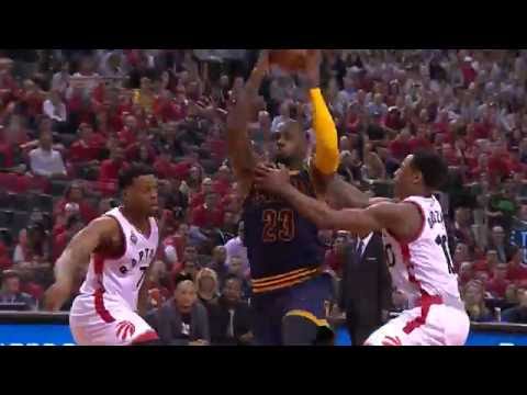 استمتع بأبرز 5 كرات في المباريات الفاصلة بـnba