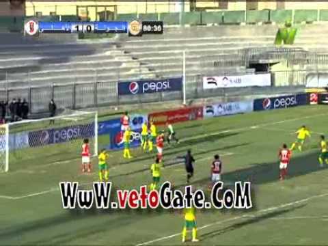 عماد متعب يهدر ركلة جزاء للأهلي أمام الجونة