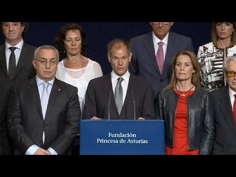 بطل التراثلون العالمي غوميز يفوز بجائزة استورياس للرياضة