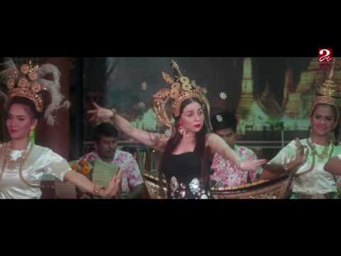 وصلة رقص لـمي عز الدين وأحمد السعدني