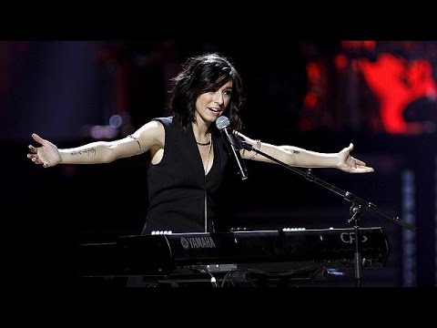 مقتل المغنية الأميركية كريستنا غريمي على يد مجهول