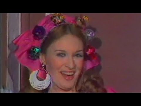 تتر بداية  الخاطبة  للنجمة نيللي