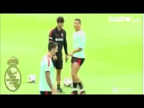 كريستيانو رونالدو يخطف الأنظار في تدريبات البرتغال