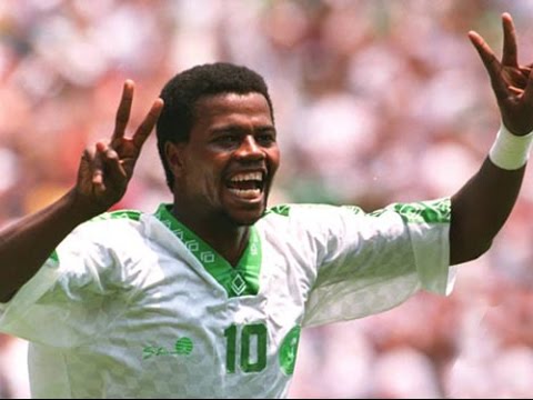 فيديو انتقال النجم سعيد العيوران من الهلال إلى الشباب