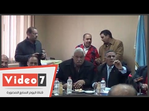مشادات كلامية في اجتماع اتحاد العمال