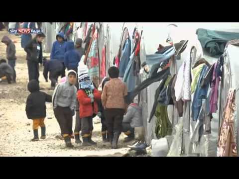 البرد يضاعف معاناة اللاجئين السوريين