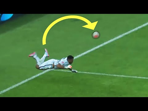 10 حراس مرمى أذهلوا العالم بمهاراتهم الكروية