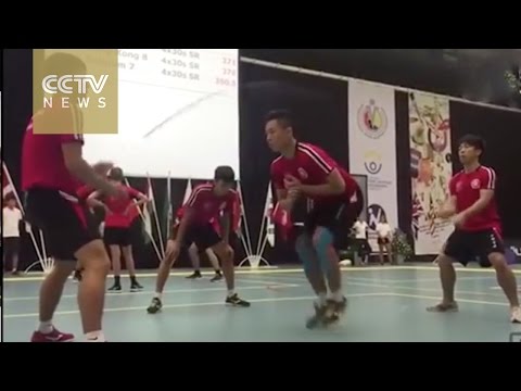 فريق صيني يحطم الرقم القياسي العالمي في نط الحبل