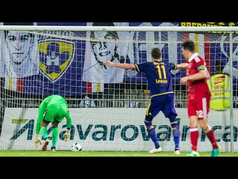 شاهد خطأ كارثي لحارس إنكليزى تطيح بفريقه