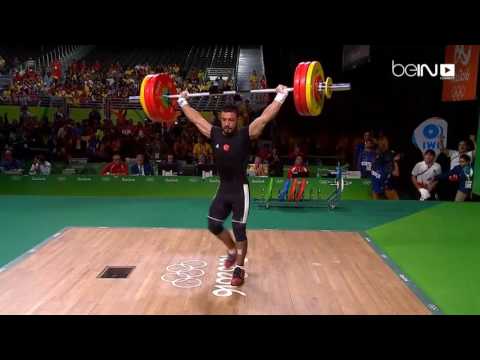 شاهد الرباع الصيني جي يونغ شي يحرز ذهبية وزن 69 كلغ