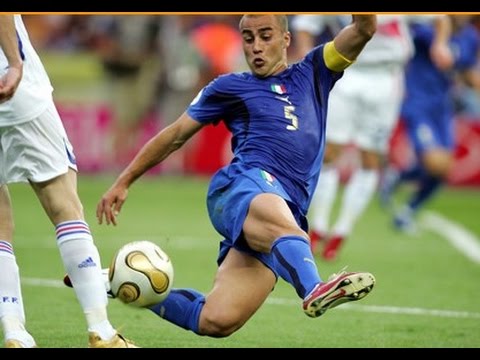 كانافارو صاحب الكرة الذهبية عام 2006