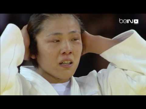 ذهبية وزن تحت 70 كغم لليابانية تاتشيموتو في الـجودو