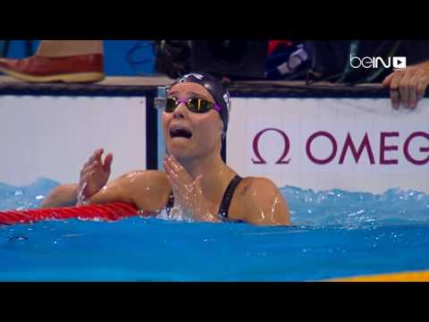 شاهد الدنماركية برنيل بلوم تحرز ذهبية 50 م حرة