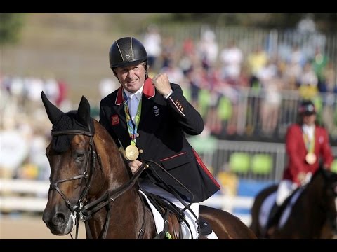 المركز الأول للبريطاني نيك سكيلتون بلا أخطاء وبزمن 4282 ثانية