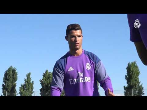كريستيانو رونالدو يعود إلى تدريبات ريال مدريد