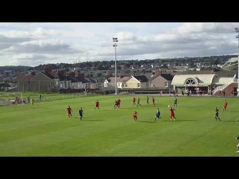 شاهد لاعب أيرلندي يدخل التاريخ في عمر الـ40