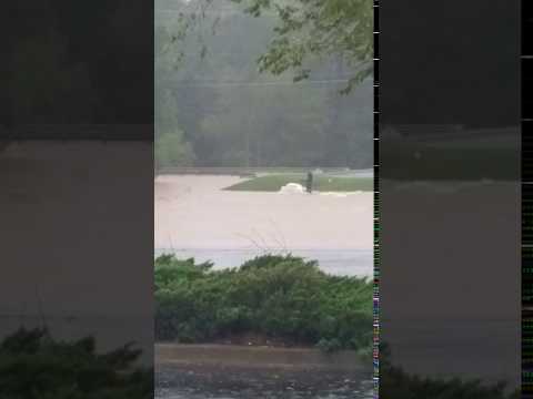 موتوسيكل الماء وسيلة المواصلات في الشوارع