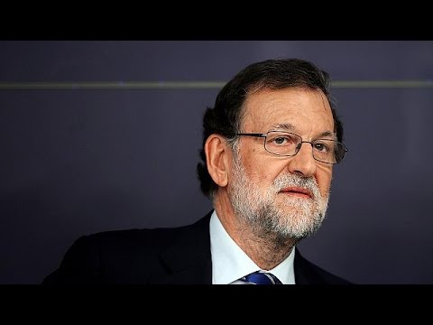 الإشتراكيون يوافقون على تشكيل حكومة أقلية برئاسة ماريانو راخوي في اسبانيا