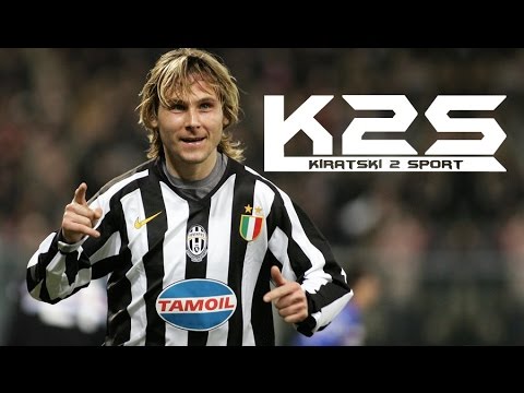 نيدفيد أحد أبرز لاعبي خط الوسط في التاريخ