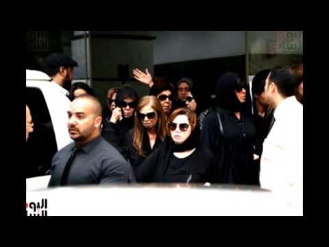 حراس أمن لتنظيم جنازة الفنان محمود عبد العزيز