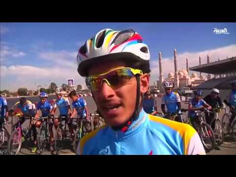 شاهد درّاجون يجوبون صنعاء لرفع علم اليمن في المحافل