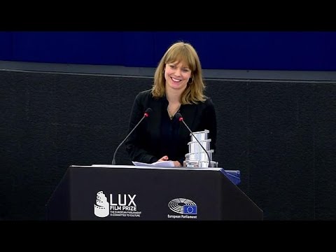 فوز فيلم توني إردمان بجائزة لوكس للأفلام الأوروبية