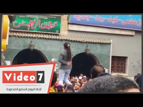 طفلة تتصدر مسيرة إخوانية في المطرية