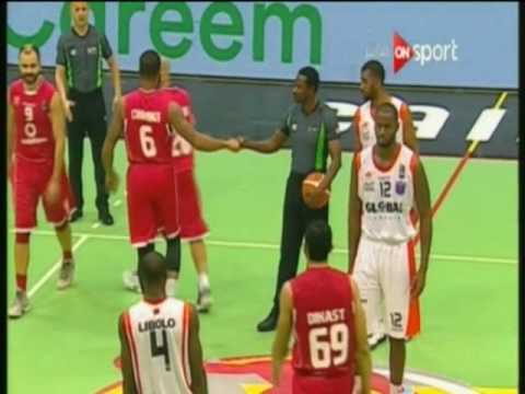 شاهد لافتات سوداء لنعي قتلى البطرسية ودخلة عالمية لألتراس أهلاوي