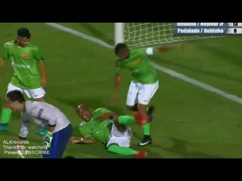 شاهد أصدقاء نيمار يهزمون روبينيو وزملائه 139