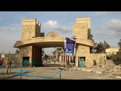 بالفيديو شاهد حجم الدمار الذي سببه داعش في جامعة الموصل