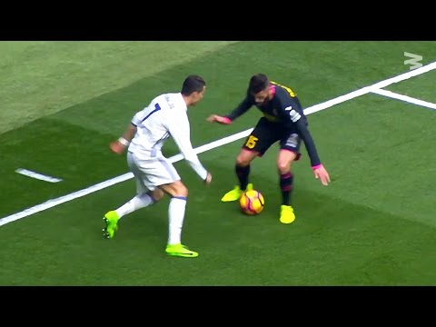 بالفيديو استمتع بأبرز مراوغات اللاعبين لمنافسيهم