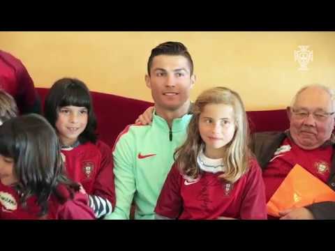 شاهد لفتة إنسانية من رونالدو مع أطفال البرتغال قبل مواجهة المجر