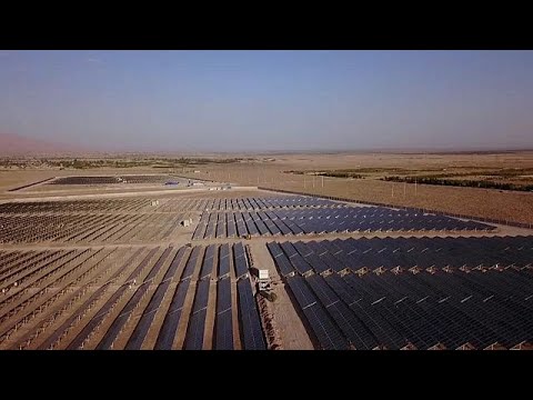 شاهد افتتاح أكبر محطة توليد الطاقة الشمسية في الجمهورية الإسلامية