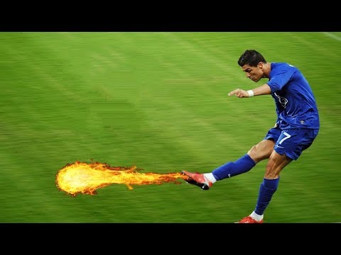 شاهد كرة القدم في أقوى صورها بين اللاعبين الدولين