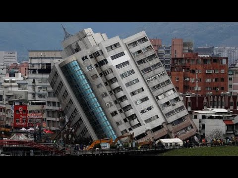 إمارة رأس الخيمة تفتتح أطول مسار انزلاقي لتنشيط السياحة  إمارة رأس الخيمة تفتتح أطول مسار انزلاقي لتنشيط السياحة