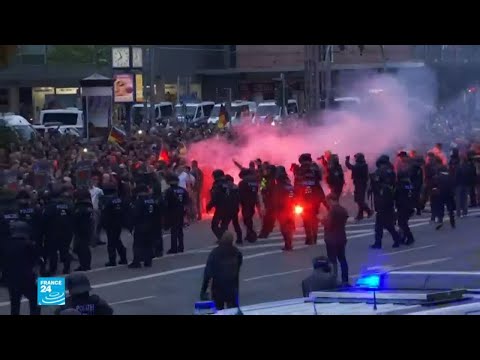 أعمال عنف ومواجهات بين متظاهرين اليمين المتطرف والنشطاء في ألمانيا