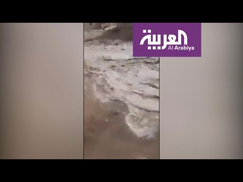 شاهدسيول وأمطار غزيرة تضرب الأردن الخميس