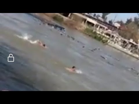 شاهد  انقلاب عبارة قبل قليل في الموصل نهر دجلة