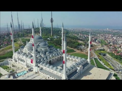 شاهد افتتاح أكبر مسجد في تركيا بحضور أردوغان