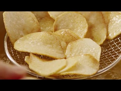 طريقة عمل رقائق بطاطس مقلية