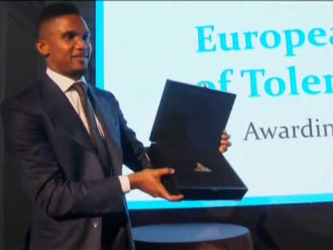 إيتو يتلقى جائزة لجهوده في محاربة العنصرية