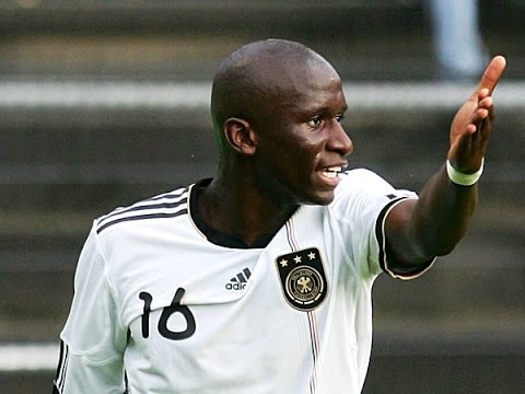 شاهد أفضل مهارات وأهداف أنطونيو رودريغيز