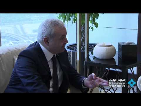 فيديو محمد بن راشد يستقبل رئيس مؤسسة الإنتربول