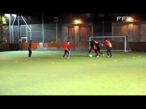 بالفيديوملك الترقيص في تمرين شباب مانشستر سيتى