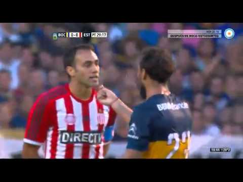 المشاغب أوزفالدو يحتقر خصمه ويصفه بـ  الحمار