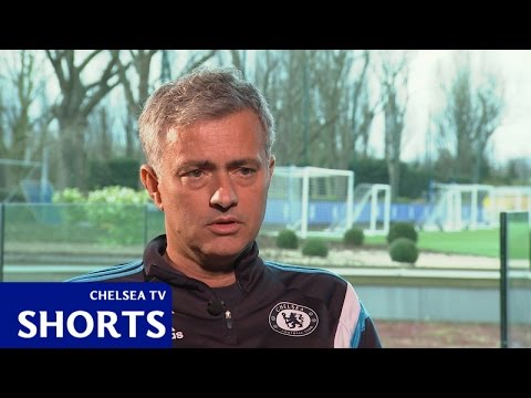 بالفيديو مورينيو يحذر لاعبيه من مراحل الحسم بـالبريميرليغ