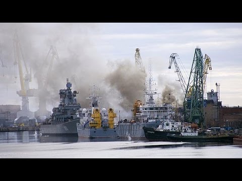 بالفيديو إخماد حريق على متن غواصة نووية روسية