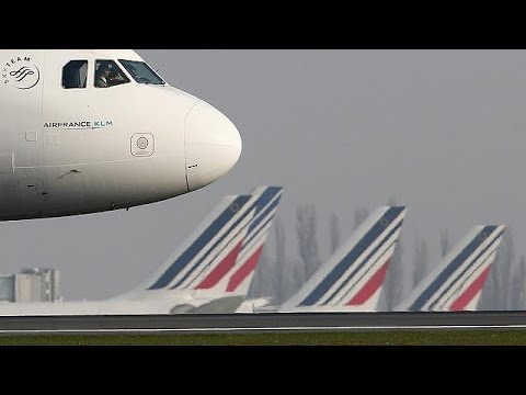 شاهد إلغاء عشرات الرحلات الجوية في مطارات فرنسا